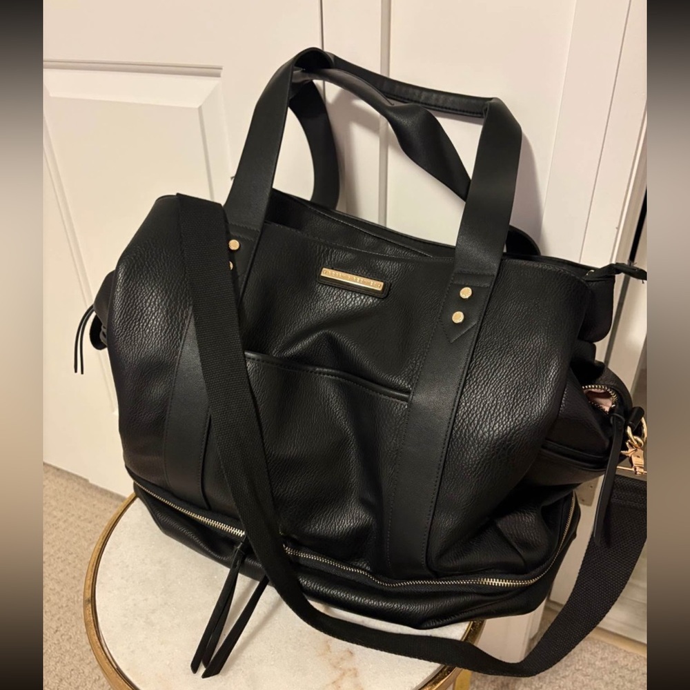 Poppy & Peonies Voyager bag